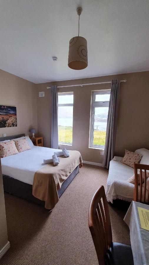 Portfinn Lodge Leenaun Esterno foto