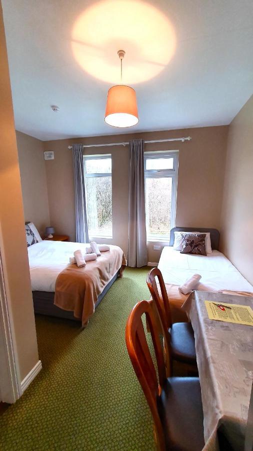 Portfinn Lodge Leenaun Esterno foto